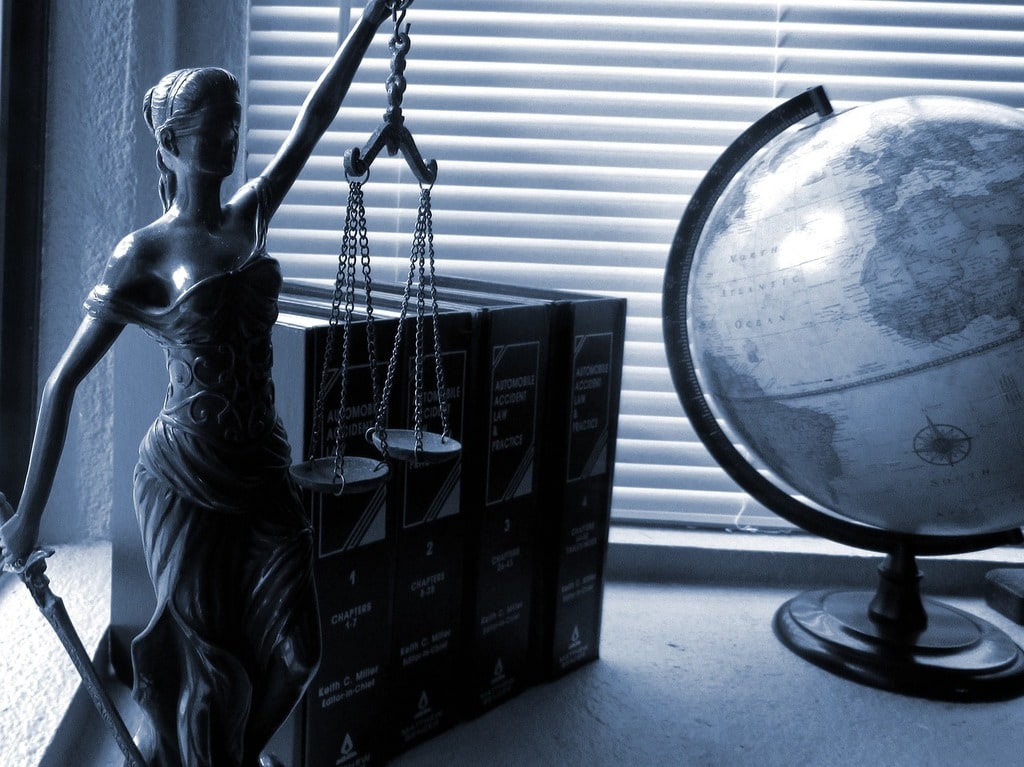 Comprendre le rôle du droit public dans la société moderne